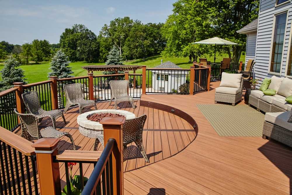 deck construction in Champaign IL