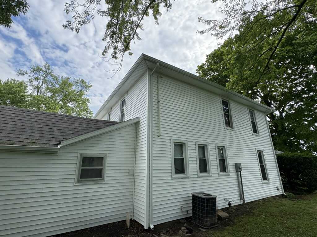 Roof & Siding Replacement in Champaign, IL